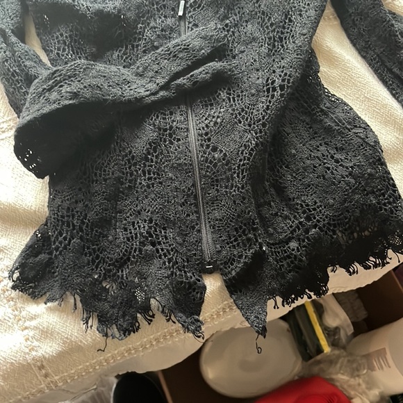 Black, Lacey , cover up. - Picture 2 of 4